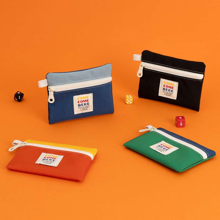 ComComHeal Flat Mini Pouch