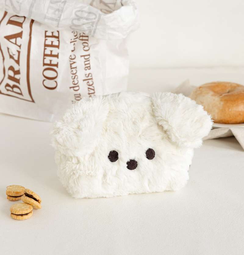 Coy Puppy Pouch