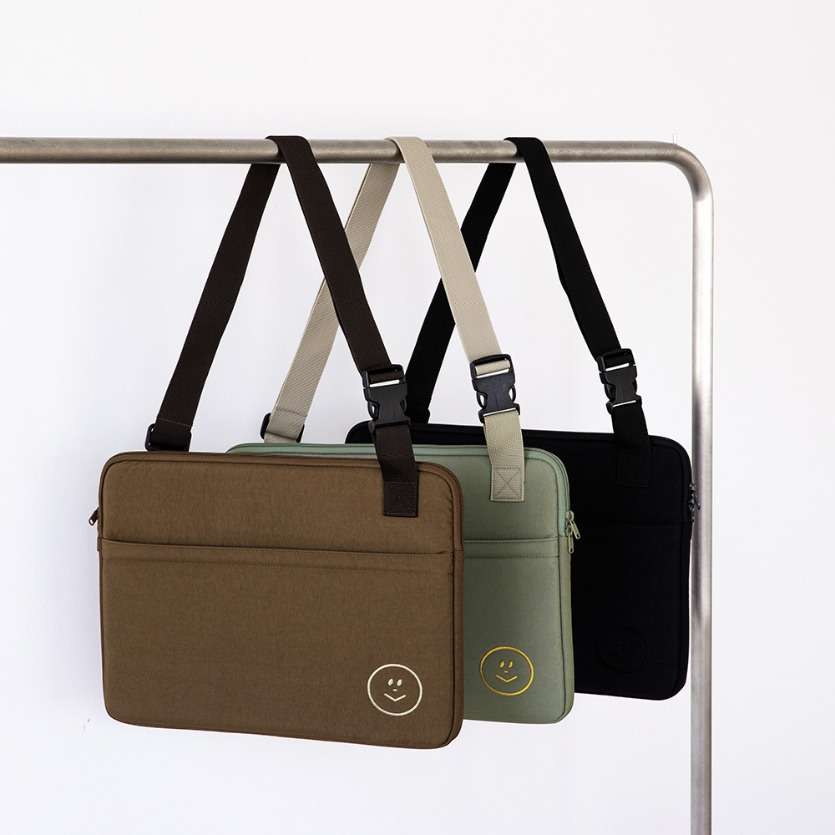 Momo's Buckle Laptop Bag 15 inch 3 Colors