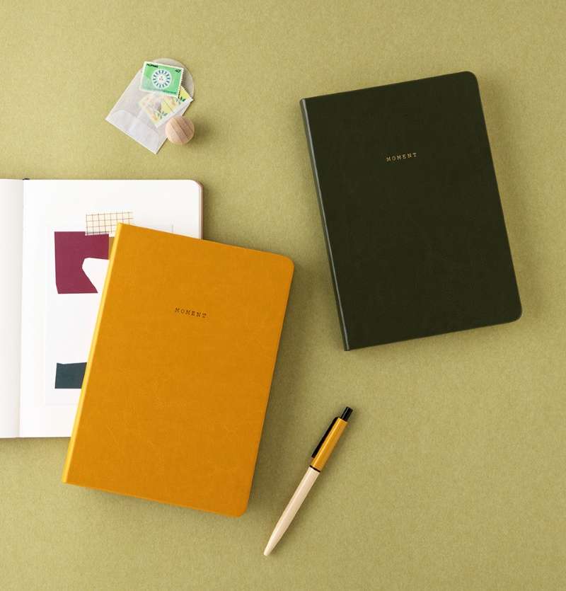 Moment Note v.3 L Spiral-bound