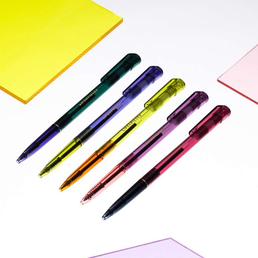 Life and Pieces Clear Ballpoint Pen 0.5mm (Black)