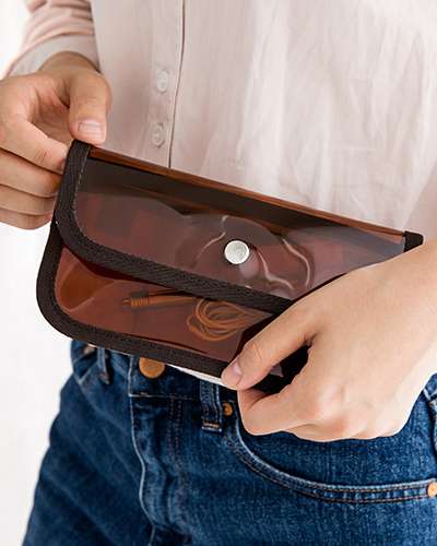 Koi Button Clutch X Wallet (2 Color)