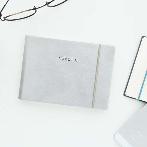 Agenda Weekly Diary (54 Weeks)