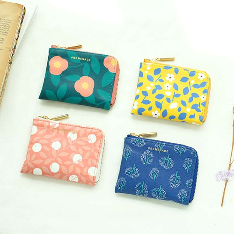 Promenade Card Case