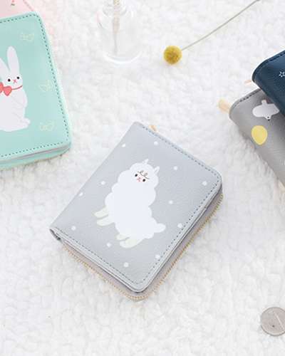 Pyo Half Wallet