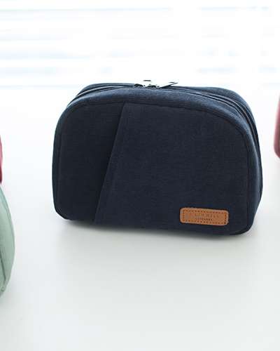Winter Pocket Makeup Pouch