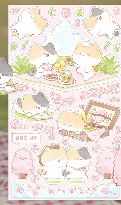 Momo Butler Let's Go Picnic Seal Sticker