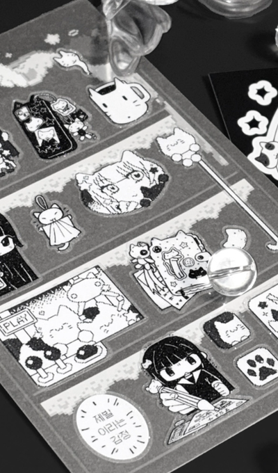 Jakkujakku Studio x Gitrue Cat Altar Sticker