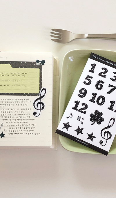 Love Your Flow Black Dot Numbering Sticker