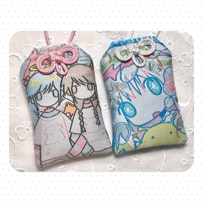 Amustu Omamori Charm 2-Type Set