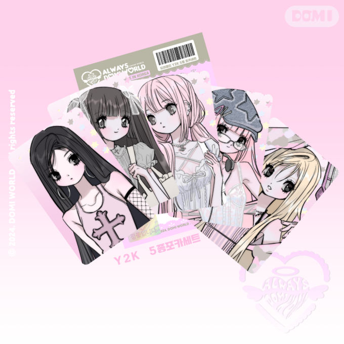 Domi World Y2K 5-Type Photocard Set