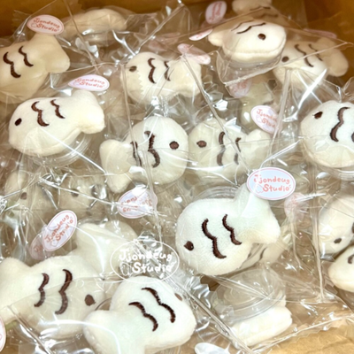 Chewy Studio Soft Taiyaki Phone Grip