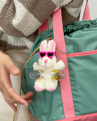 ウサギは海に行くんだ ぬいぐるみキーリング 2type
