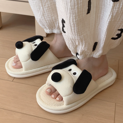 Sosoro and Puppy Slippers
