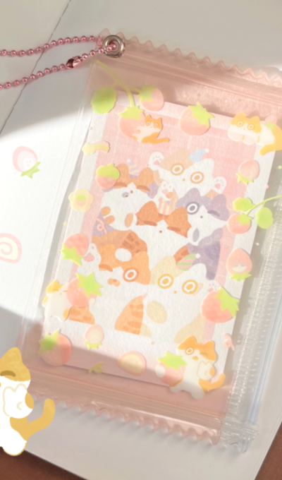 Go Dong-sang Fluffy Strawberry Photocard Pouch