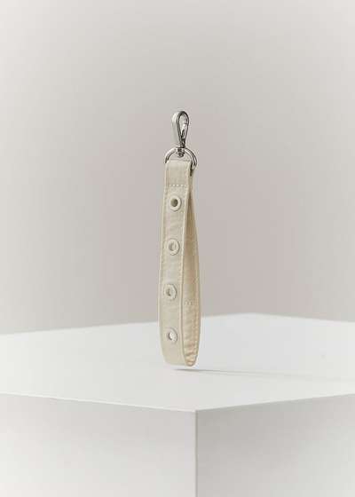 Collet 4-Hole Strap Keyring Cream