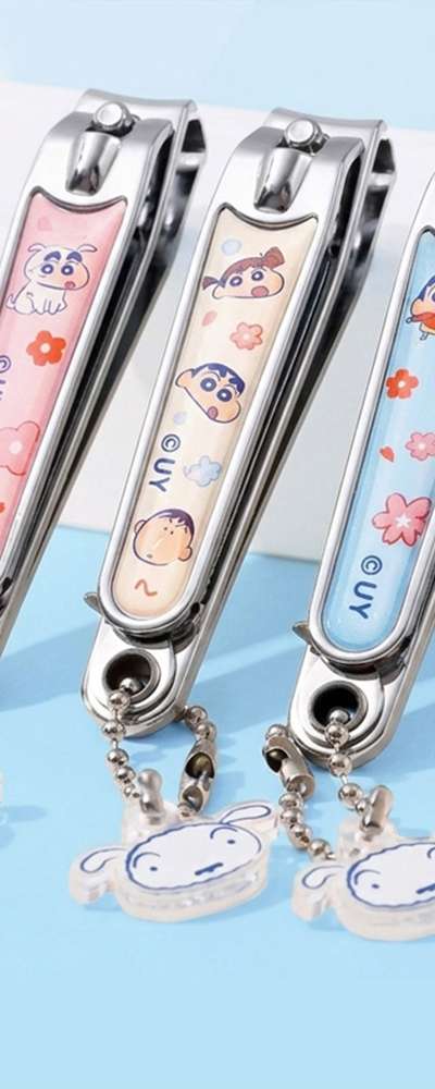 Crayon Shin-chan Character Flower Nail Clipper (Random Shipment)