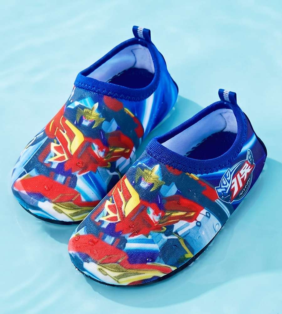 Hello Carbot Character Storm Water Shoes Aqua Shoes