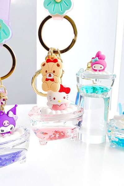 Sanrio Character Bath Glitter Keyring 826895