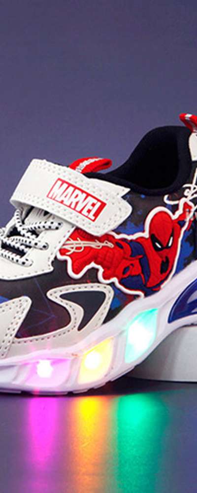 スパイダーマン キャラクター ジャンピング 発光 スニーカー キッズシューズ 545629