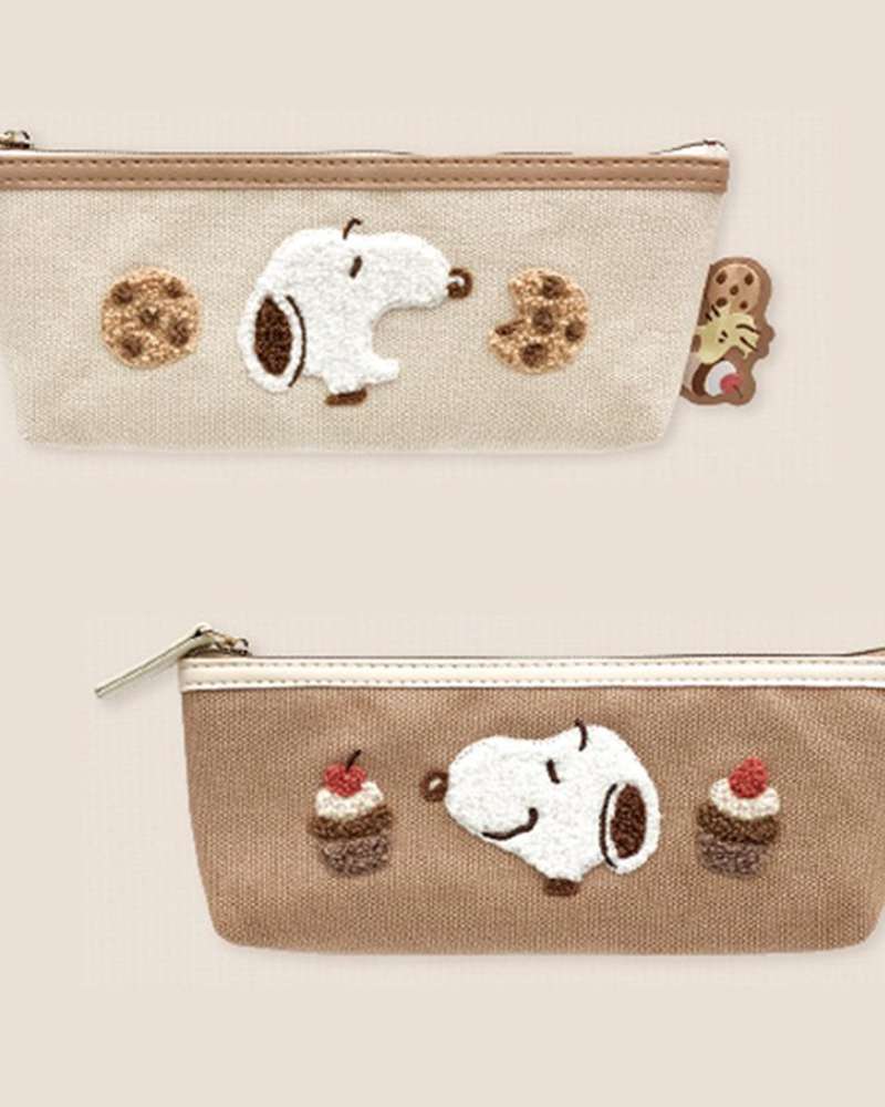 Snoopy Character Embroidered Pen Pouch with Sagara Stitch (Japan)