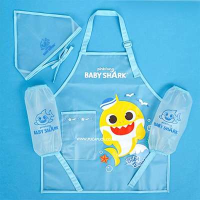 Baby Shark Marine Character Apron Wrist Cuff Headscarf 3-Piece Set 724766