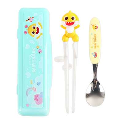 Pinkfong Baby Shark Character 3D Corrective Chopsticks and Spoon Set 482424