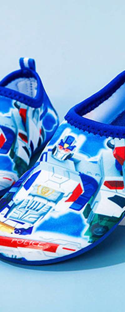 Hello Carbot Character Crop Water Shoes Aqua Shoes 546066