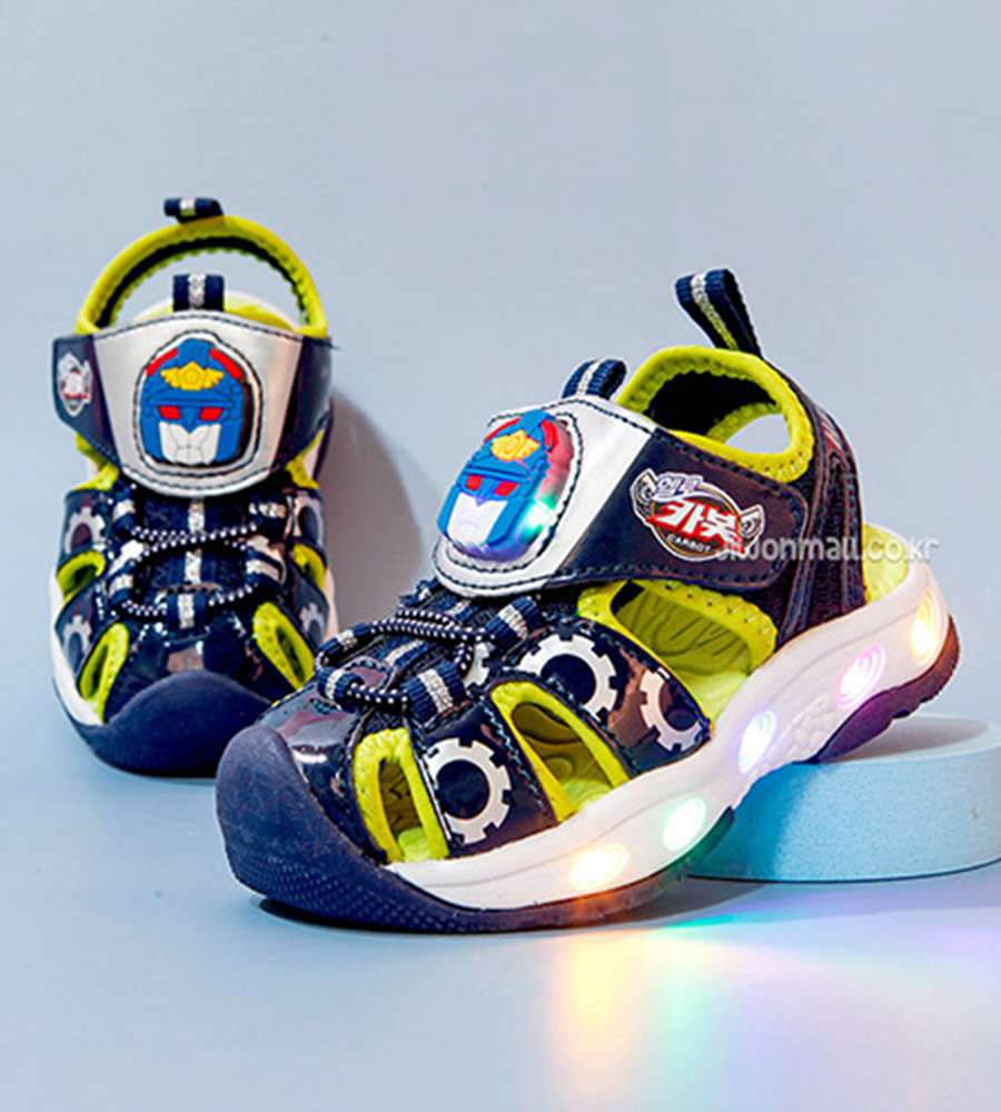 Hello Carbot Character Battle Light-Up Sandals