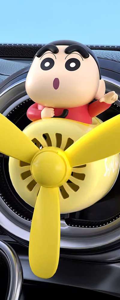 Crayon Shin-chan Shinnosuke Character Airplane Vehicle Air Freshener 044116