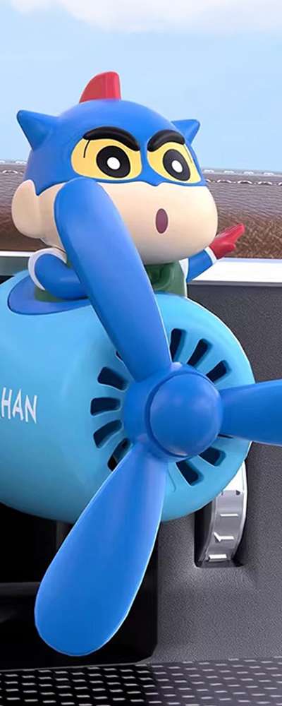 Crayon Shin-chan Action Mask Character Airplane Car Air Freshener 044123