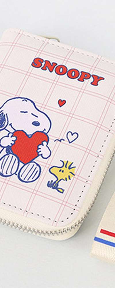 Snoopy Character Strap Wallet 784638