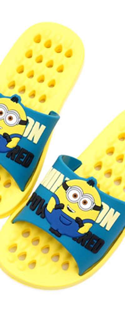 Minions Character Aqua Soft Children's Bath Slippers 574836