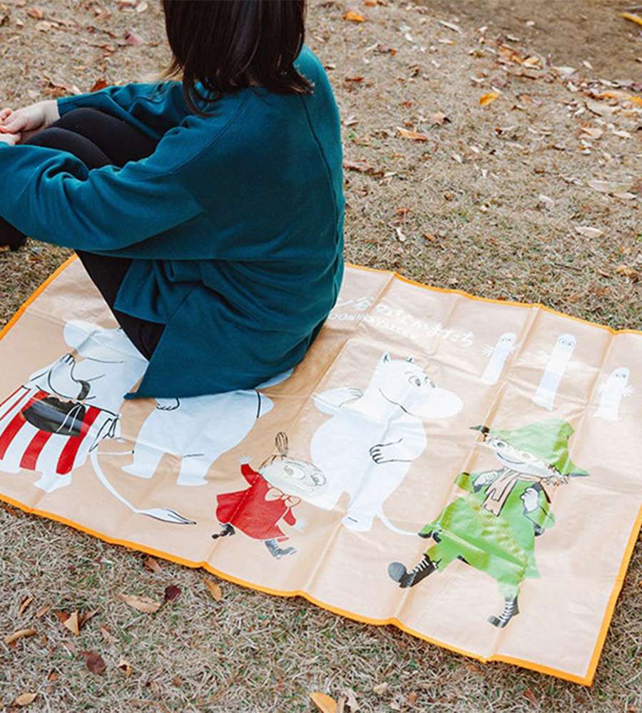 Moomin Character Portable Picnic Mat for 2 People Straw Mat (Moomins' Valley Friends)