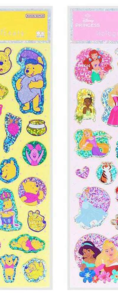 Winnie the Pooh Princess Character Hologram Sticker (Japan) 778327