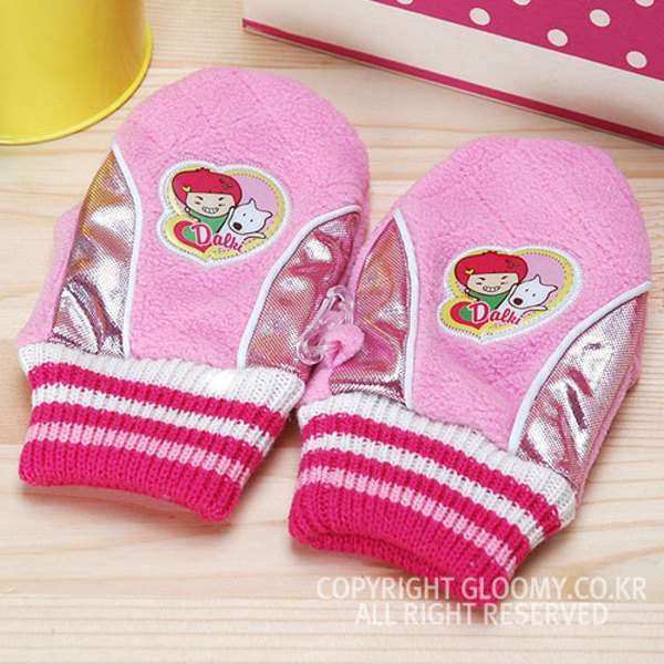 Strawberry Heart Fleece Mittens