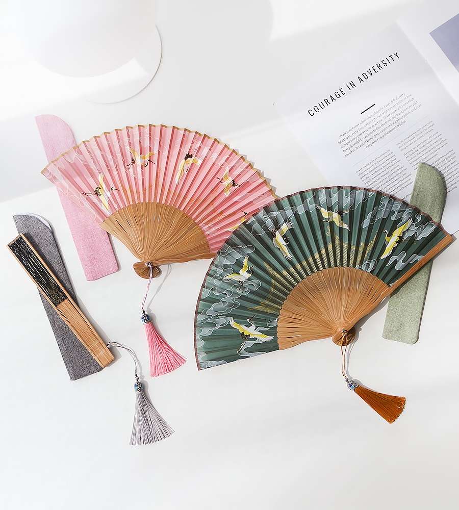 (Gift Set) Cloud Crane Bamboo Folding Fan (P) + Cotton Fan Bag + Decorative Tassel Mini Norigae P