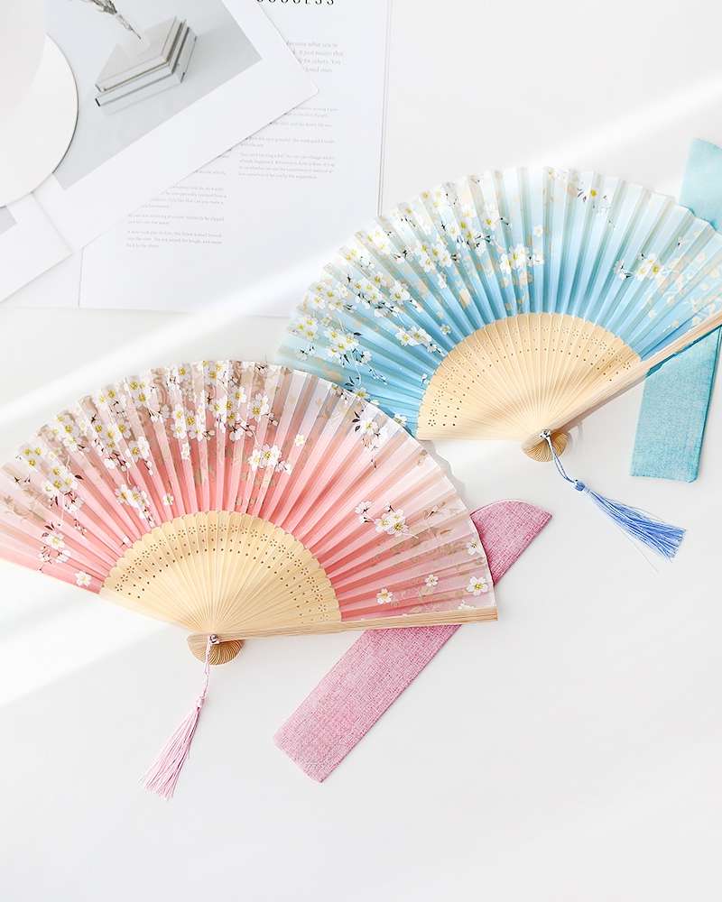 (Gift Set) Flower Perforated Silk Folding Fan (P) + Cotton Fan Pouch