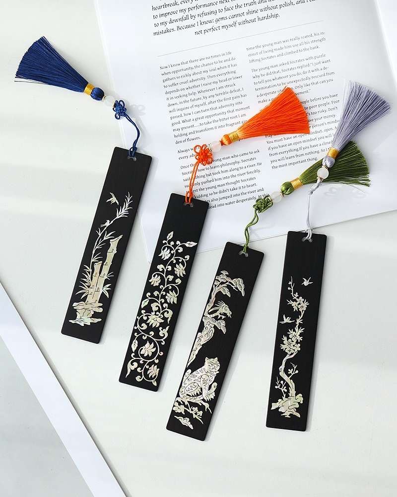 Mother-of-Pearl Lacquerware Wood Bookmark with Ebony