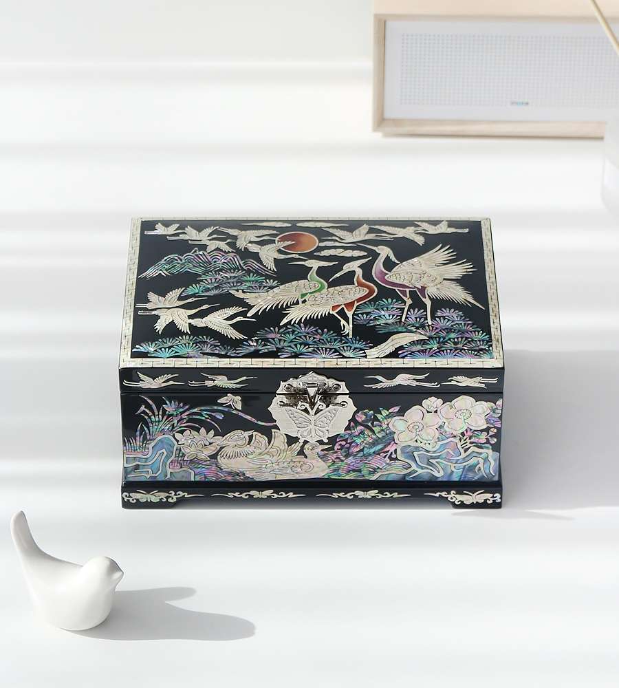 Mother-of-Pearl Lacquerware Colored Moon Pine Crane Jewelry Box Black 21cm