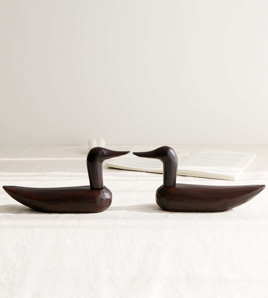 Premium Hand-Carved Wooden Traditional Wedding Goose (Large) with Lacquer Finish