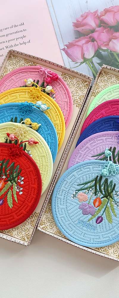 (5種)キルティング丸型チューリップ刺繍コースターセットY