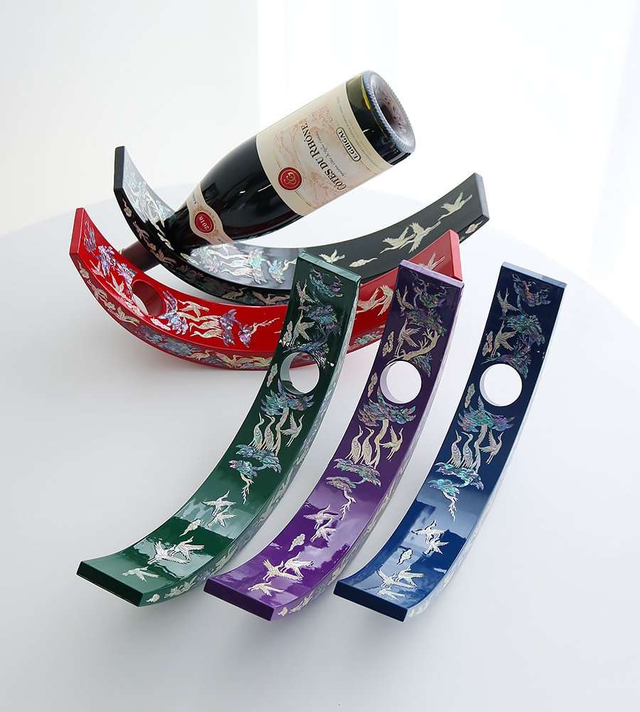 Nacre Wine Holder with Pine and Crane Motif – Vivid Inlaid Mother-of-Pearl