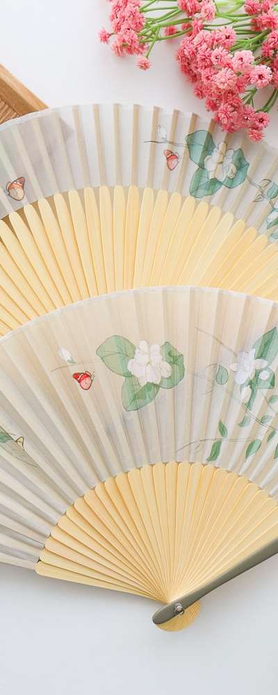 蓮花民画竹折り畳み式扇(P)