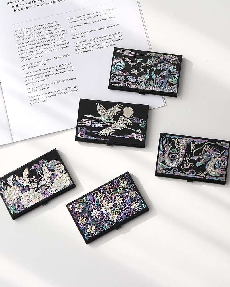 Mother-of-Pearl Lacquerware Cut Business Card Case (Unified) K
