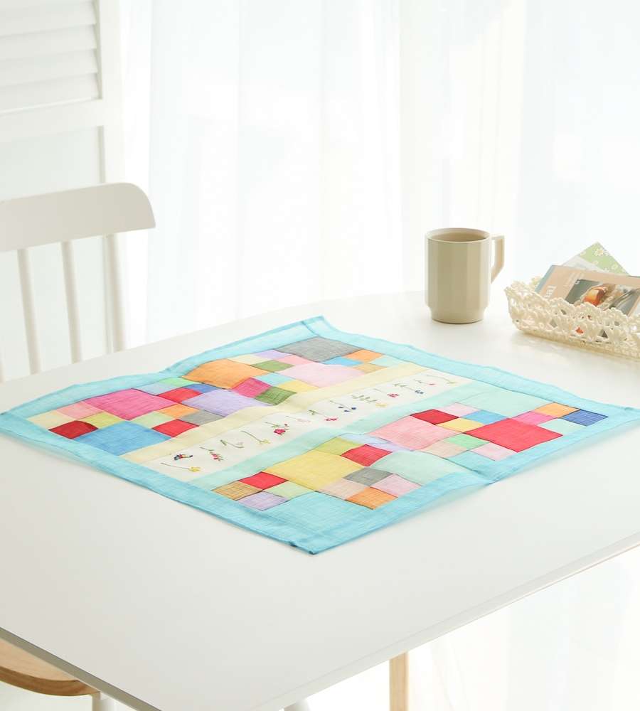 Mosi Patchwork Wildflower Embroidery Square Table Mat Y