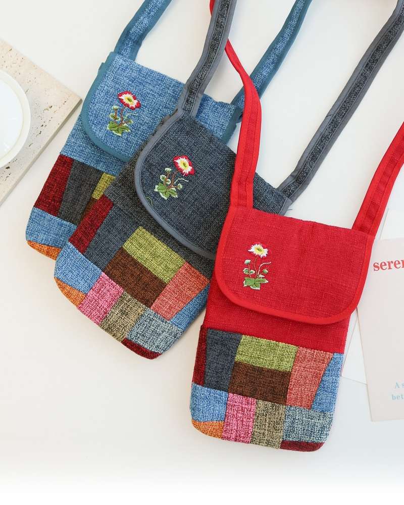 Flower Embroidery Patchwork Mini Phone Pouch Y