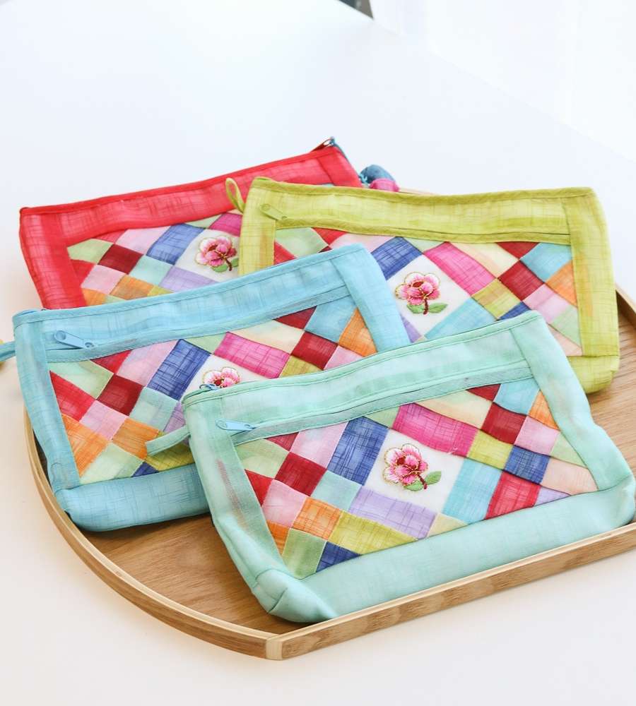 Mosi Floral Embroidery Jogakbo Pouch Y