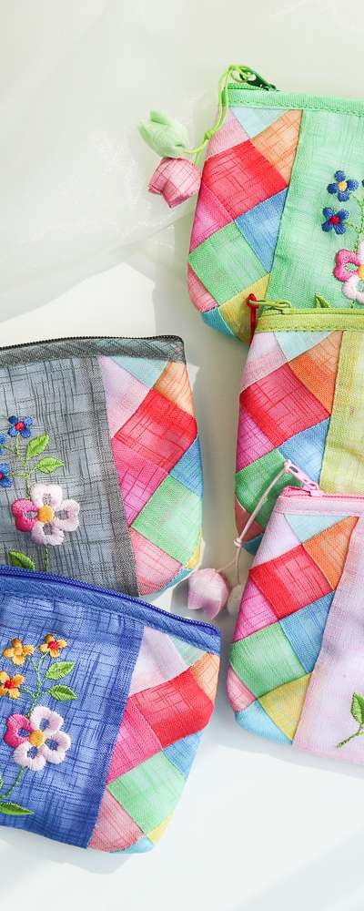 モシ野生花刺繍スクエア型コイン財布Y