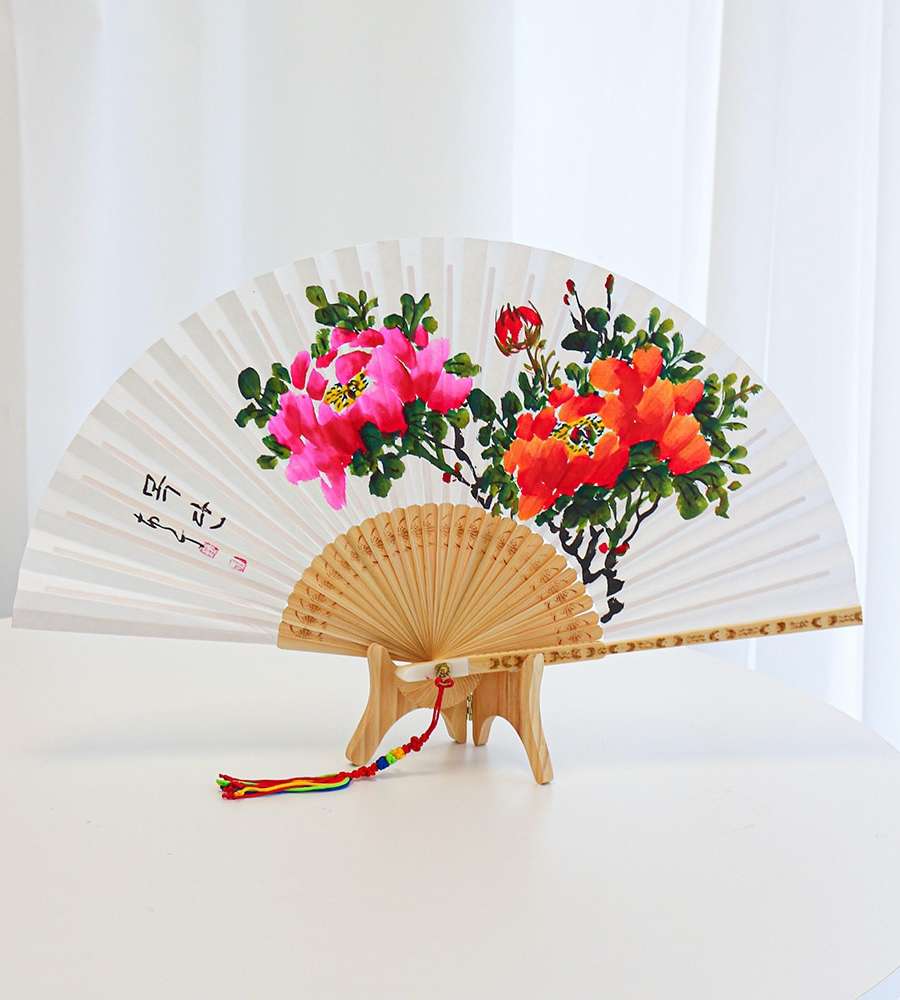 (Handwritten) Namjeong Oriental Painting Special Five-Bamboo Folding Fan with Peony & Premium Traditional Knot Gift